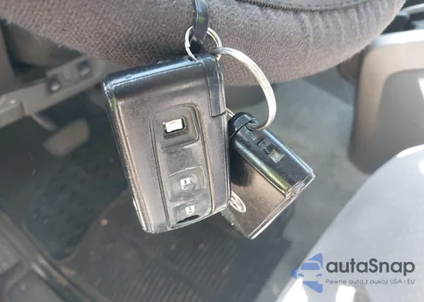 2006 Toyota Prius z USA, uszkodzony, nr VIN JTDKB20U667543175